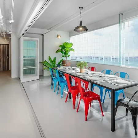 Cooliv Waterfront Aparthotel